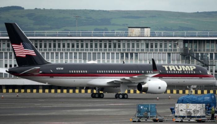 Air Force One vs his luxury 757 